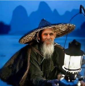 atom-bergstrom-lantern
